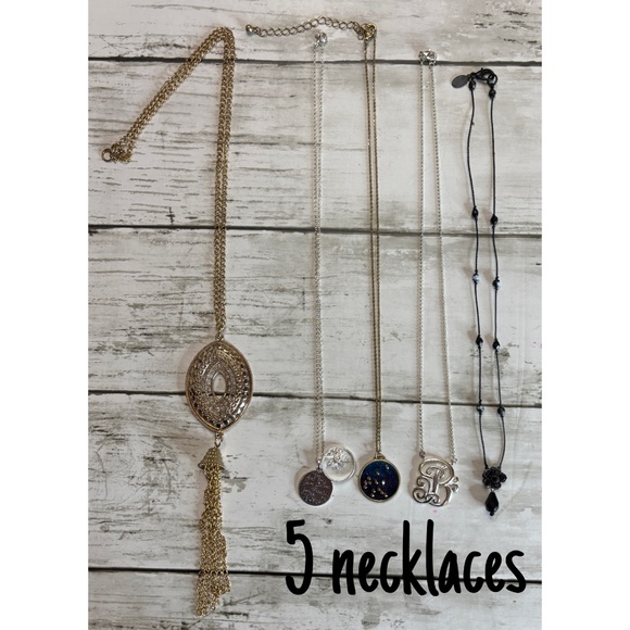 53pc Wearable Costume Jewelry Lot - Picture 2 of 8